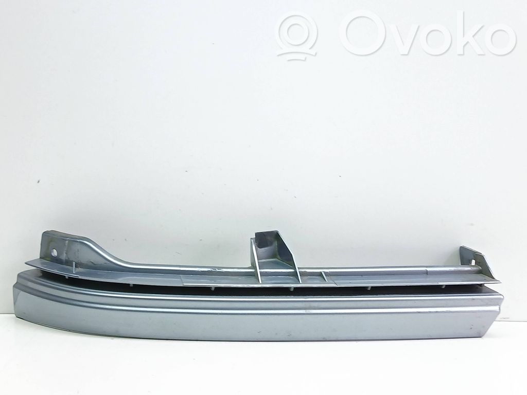 Opel Zafira A Listwa pod lampę przednią 