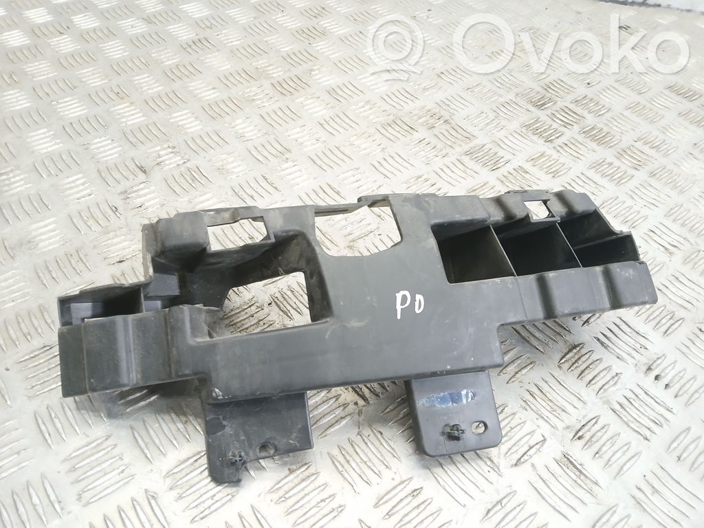 Ford Focus C-MAX Front bumper mounting bracket 