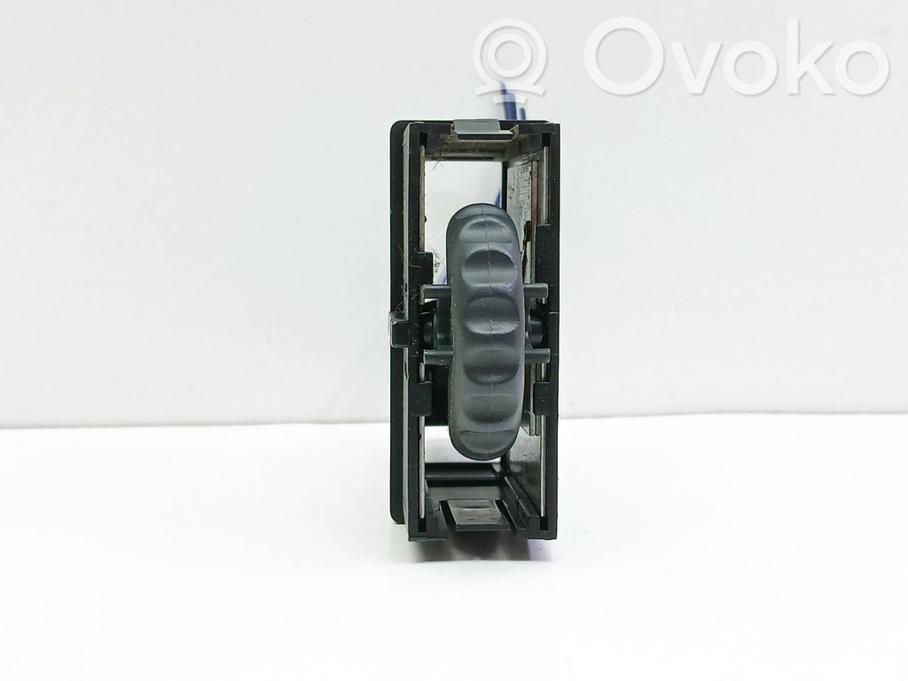 Renault Laguna II Headlight level height control switch 