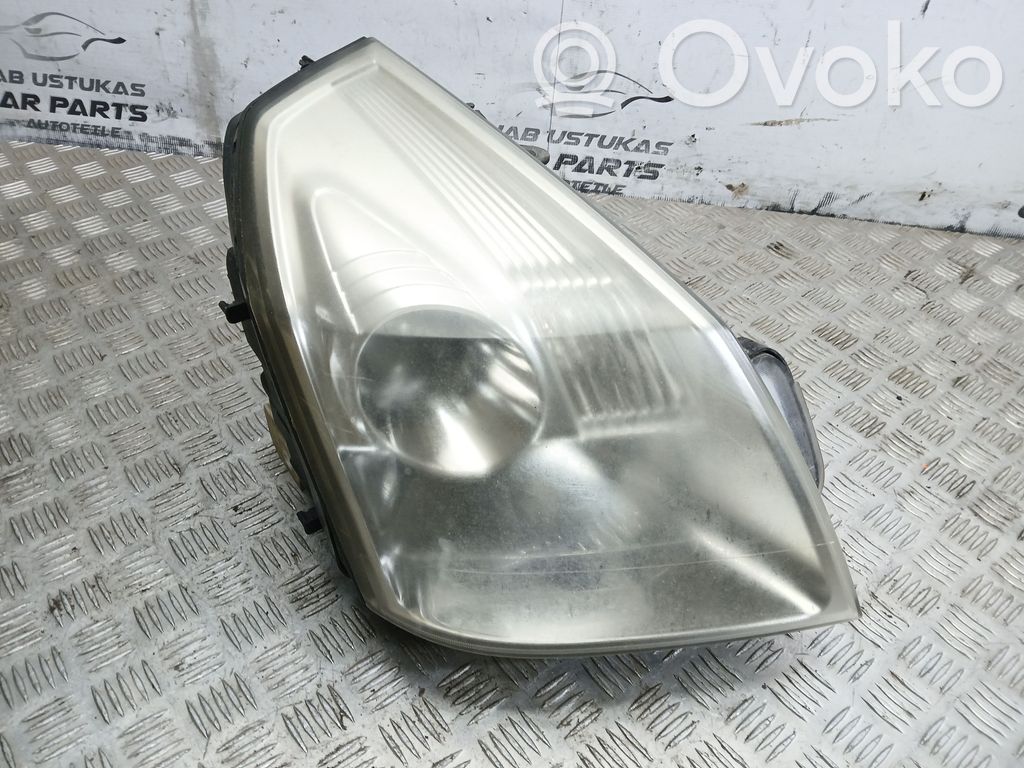 Phare frontale   8200014358