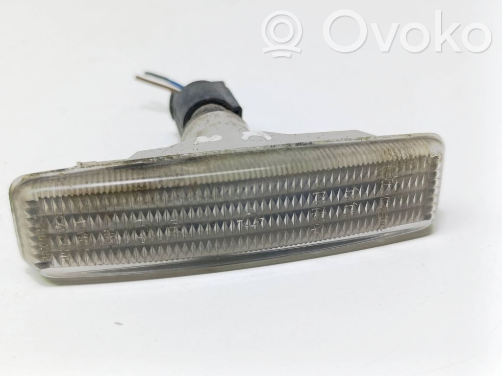 BMW 5 E39 Front fender indicator light 