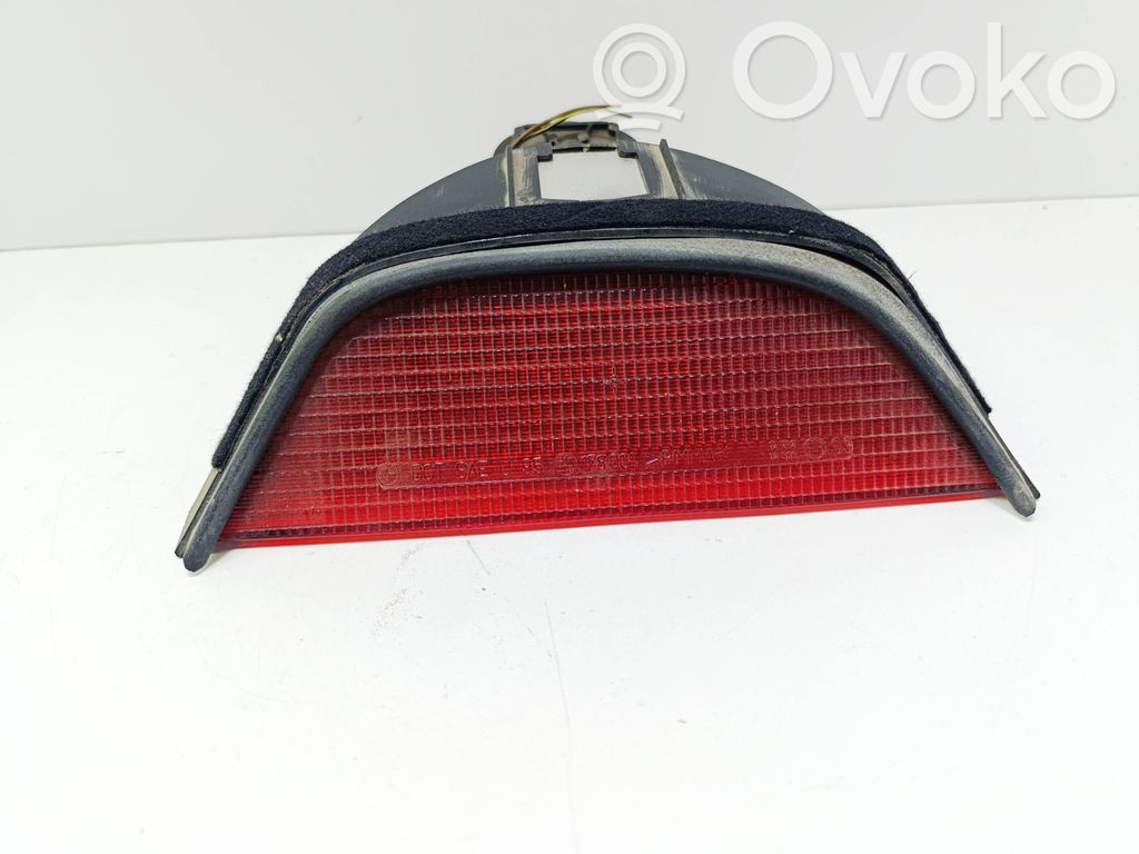 BMW 5 E39 Third/center stoplight 