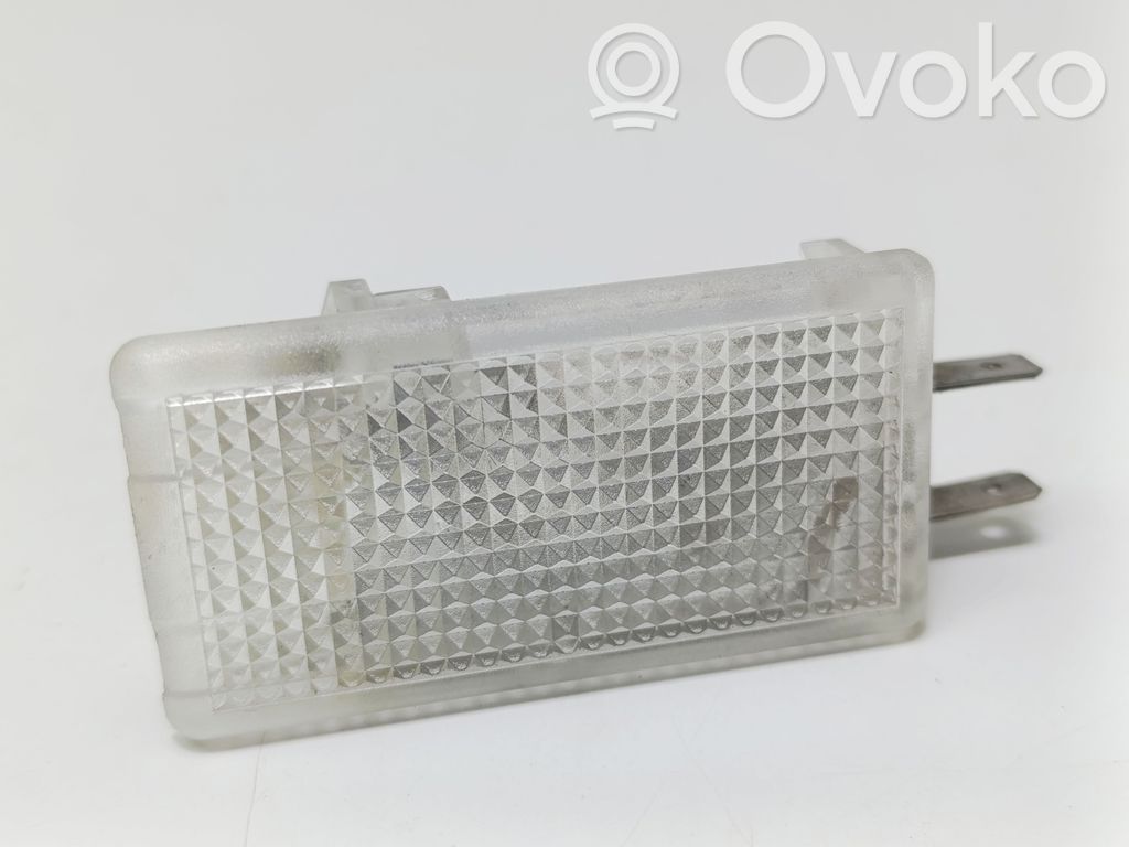 Audi A4 S4 B5 8D Otras luces interiores 