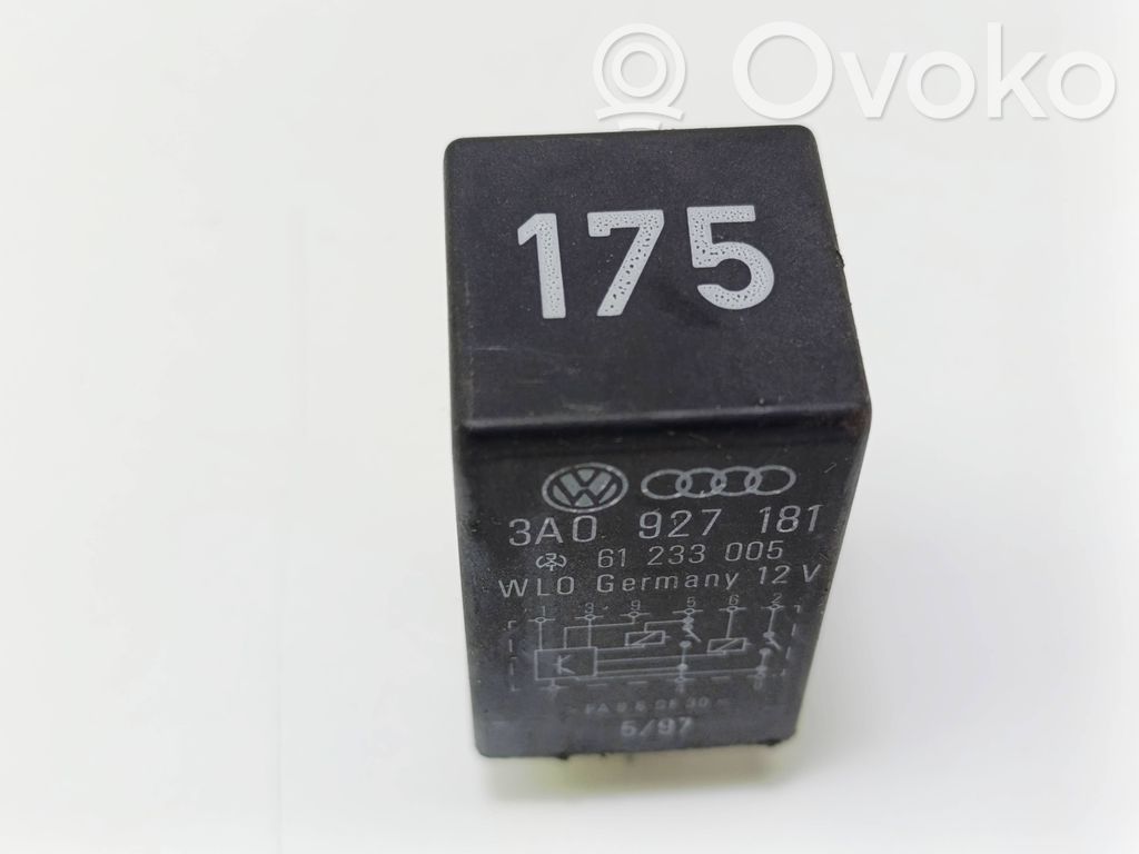 Audi A4 S4 B5 8D Otros relés 