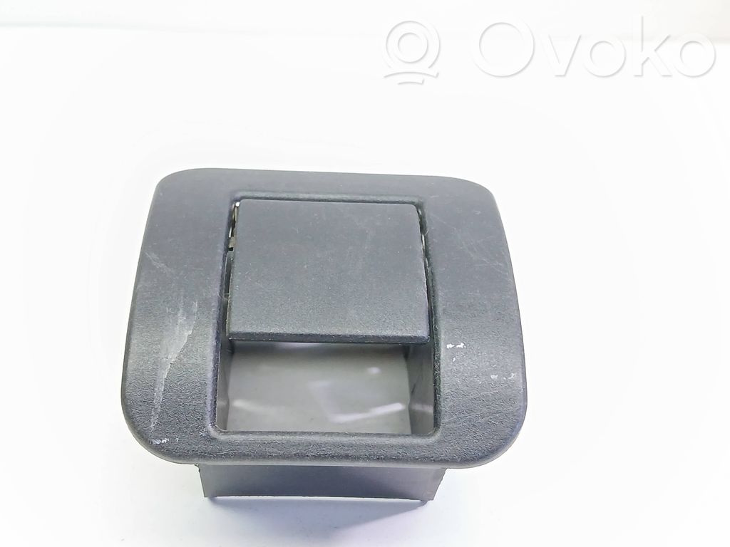 BMW 5 E39 Cubierta ISOFIX 