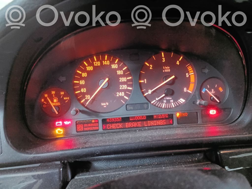 BMW 5 E39 Nopeusmittari (mittaristo) 