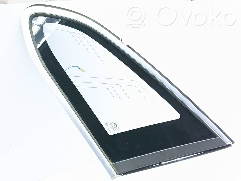 Volvo V60 Rear side window 