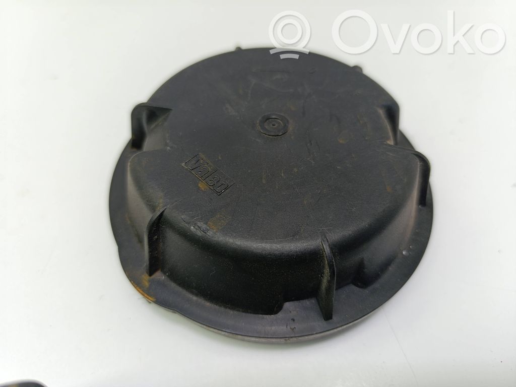Deckel Abdeckung Scheinwerfer   88204985