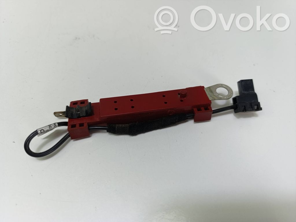 Volvo V50 Amplificator antenă aeriană 