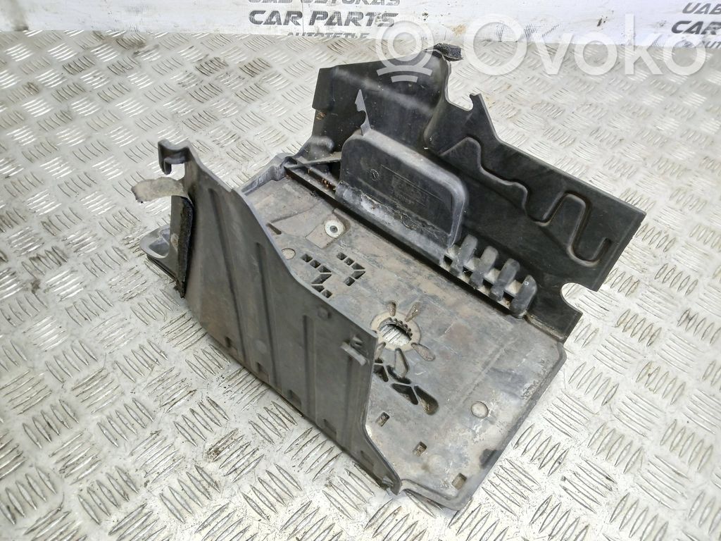 Volvo XC60 Vassoio batteria 