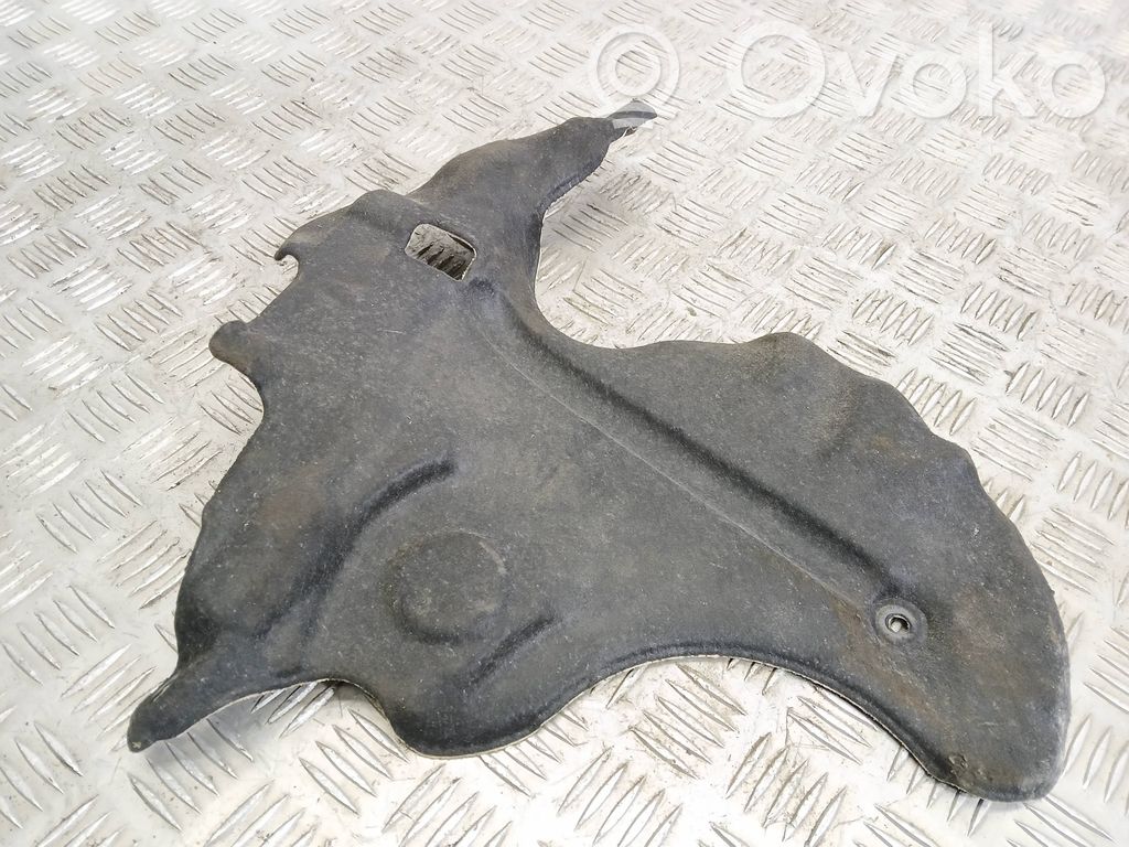 BMW 5 F10 F11 Izolare fonică perete frontal 