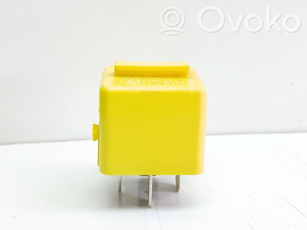BMW 5 E34 Other relay 