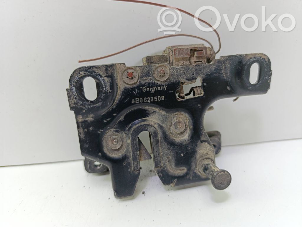 Audi A6 S6 C5 4B Engine bonnet/hood lock/catch 