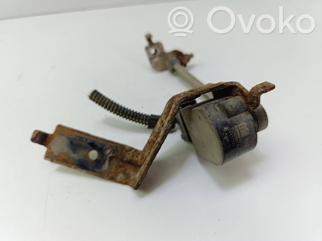 Saab 9-3 Ver2 Senzor înălțime suspensie spate pneumatică