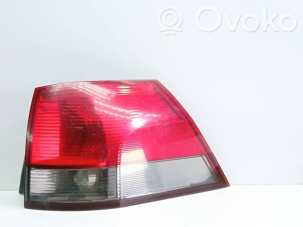 Opel Vectra C Lampa tylna 