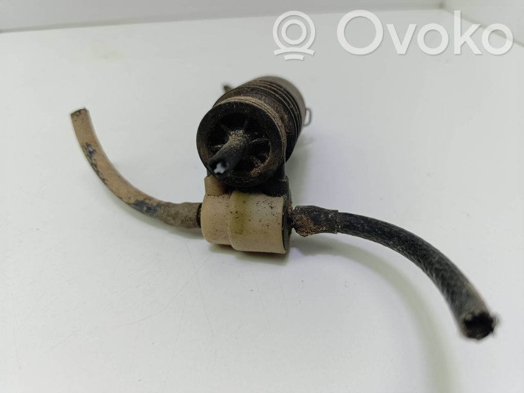 Opel Zafira A Pompa lavavetri parabrezza/vetro frontale