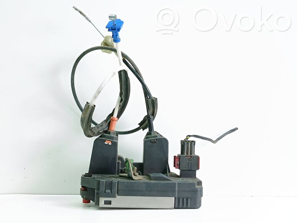 Opel Astra G Takaoven lukko 