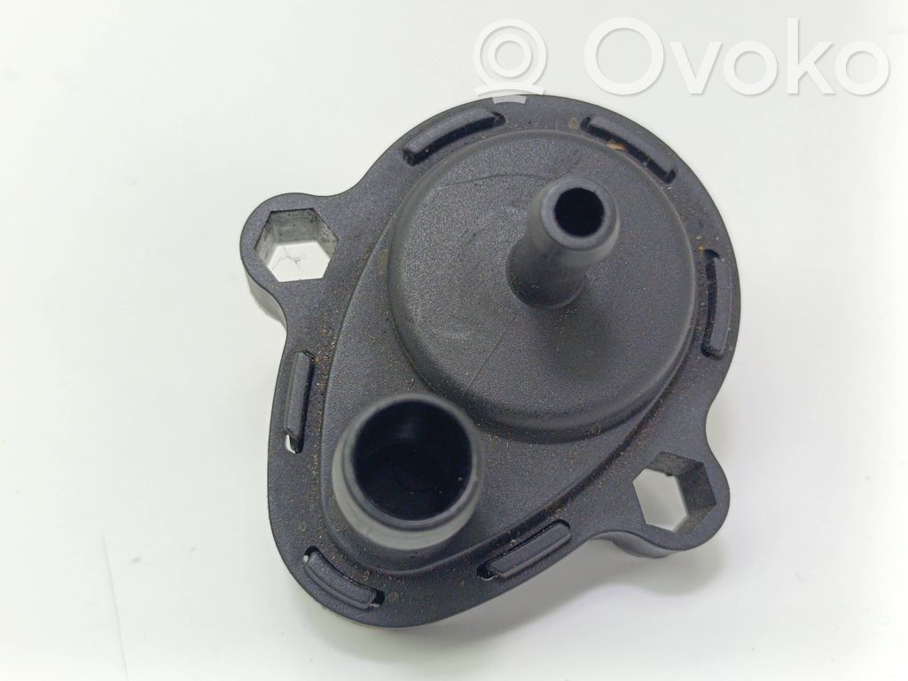 BMW 5 E39 Conducte/furtunuri retur combustibil 