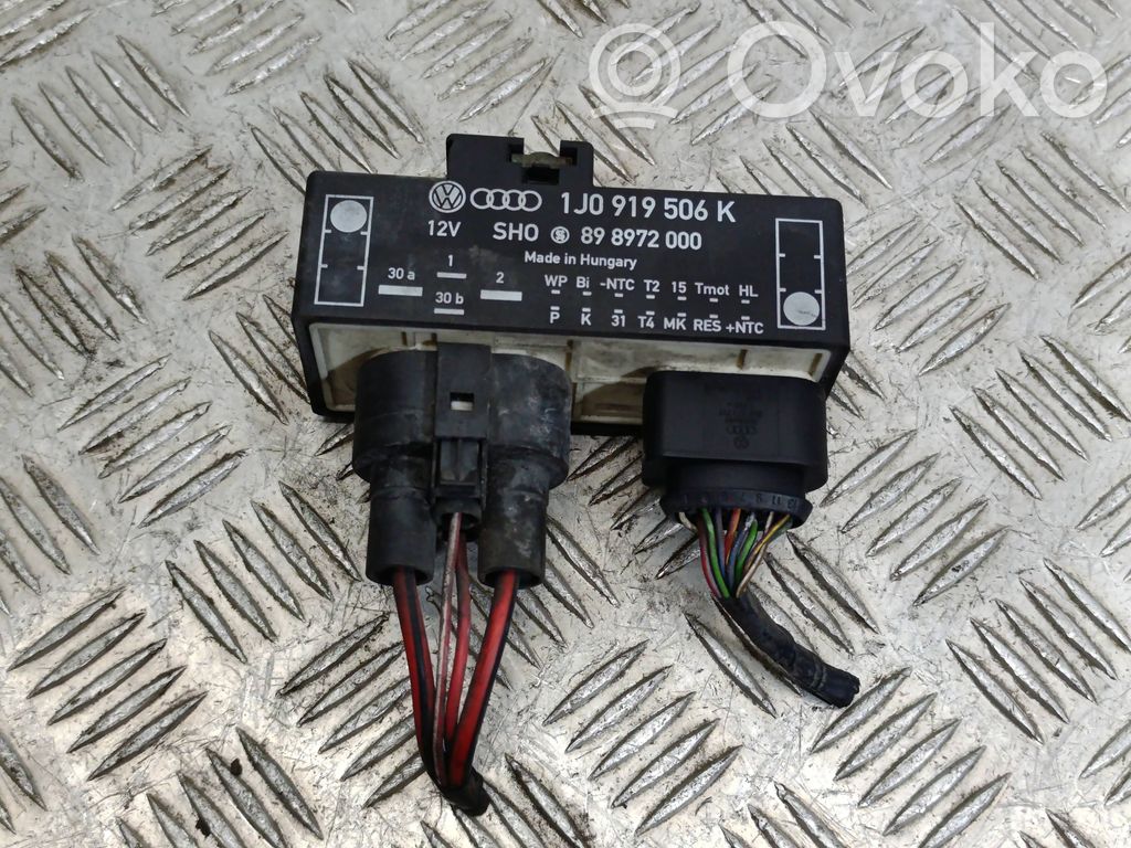 Volkswagen Golf IV Releu ventilator lichid răcire 