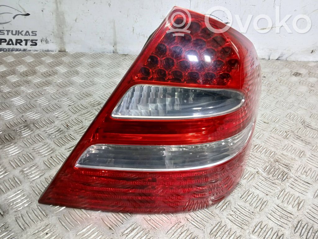 Mercedes-Benz E W211 Luci posteriori