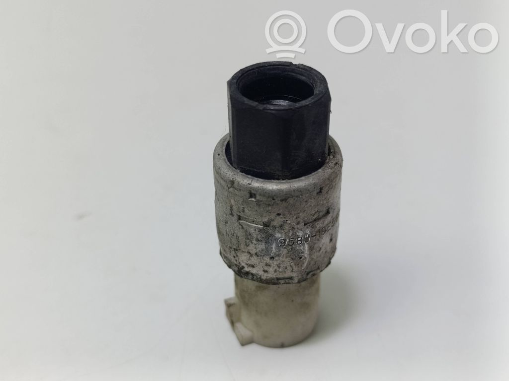Ford Fiesta Ilmastointilaitteen paineanturi (A/C)