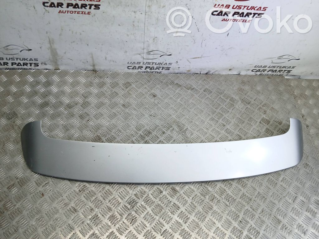 Mitsubishi Grandis Heckspoiler 