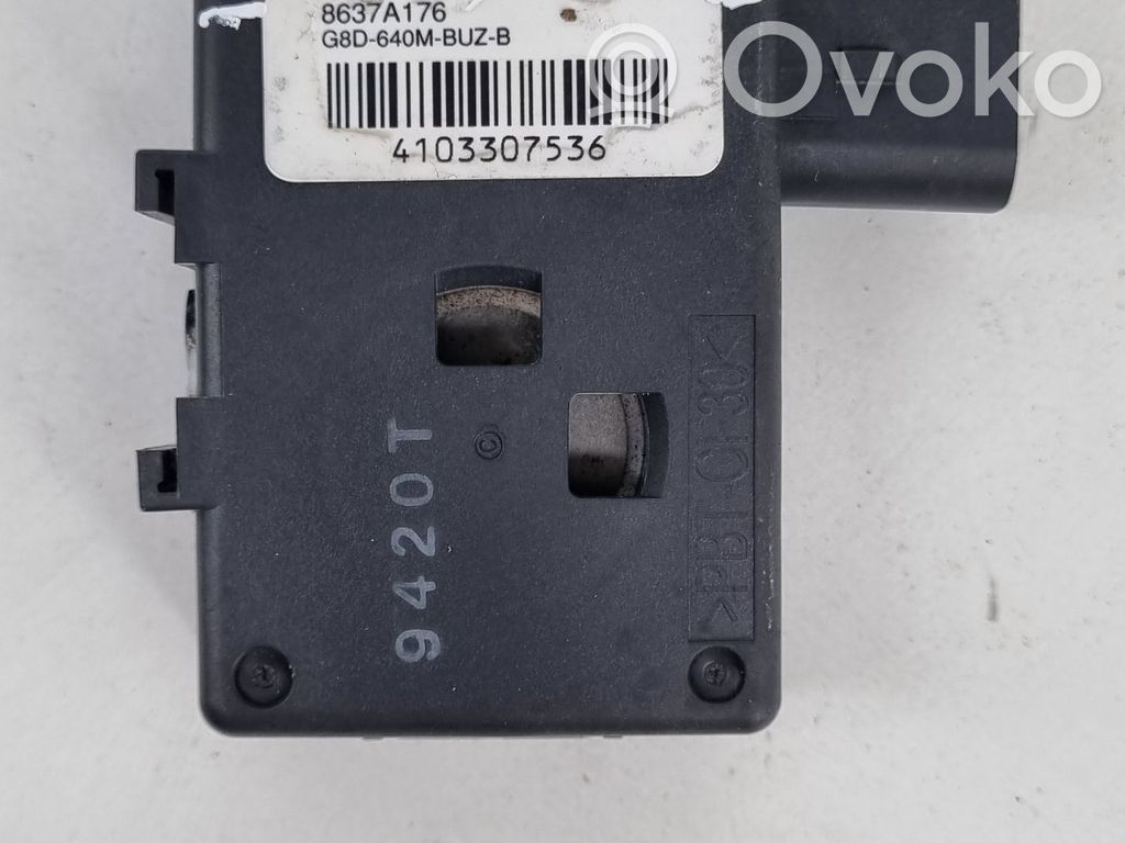 Other control units/modules   8637A176