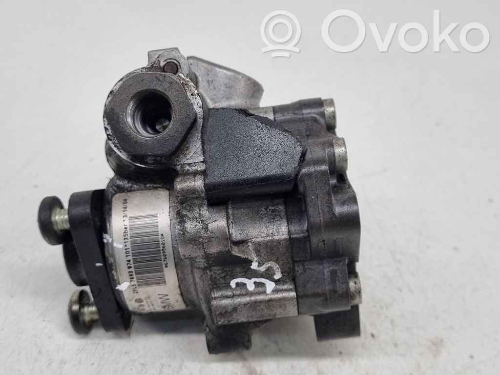 BMW 5 E60 E61 Power steering pump 