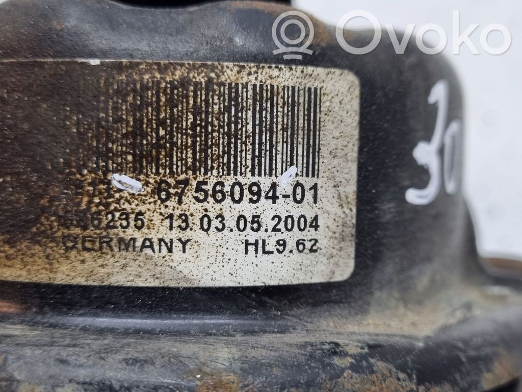 BMW 7 E65 E66 Engine mount bracket 