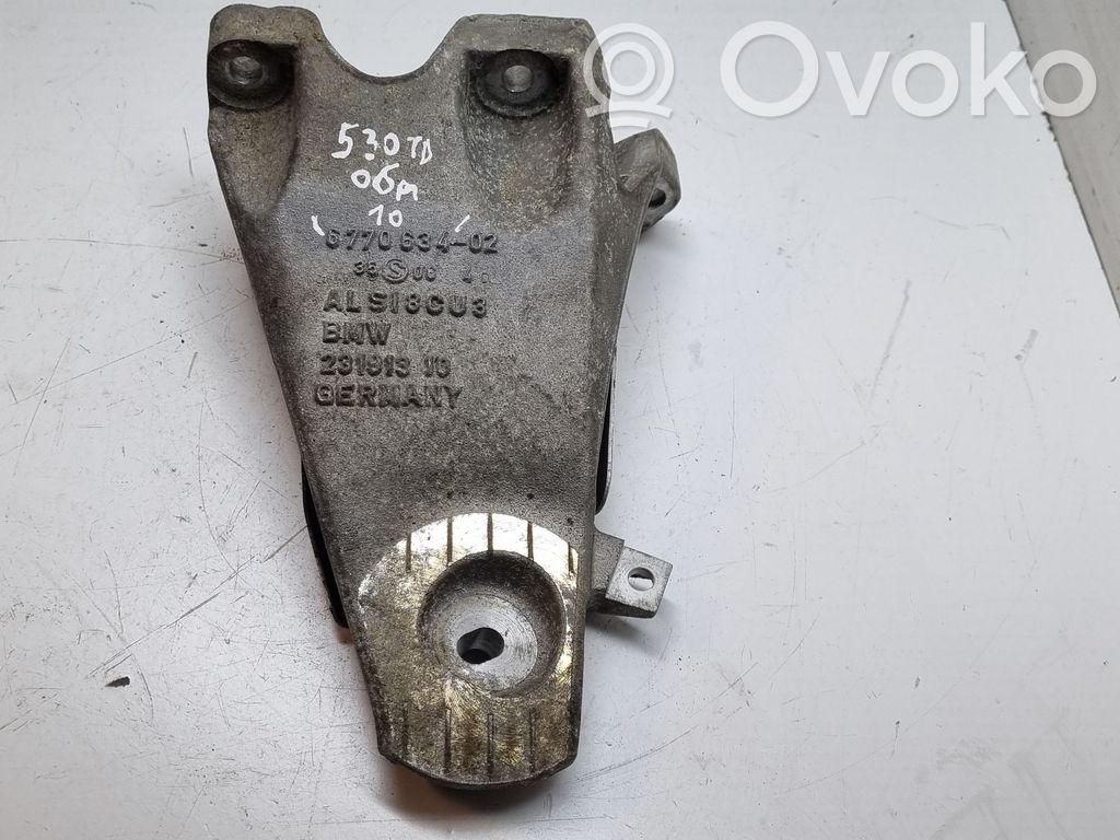BMW 5 E60 E61 Engine mounting bracket 