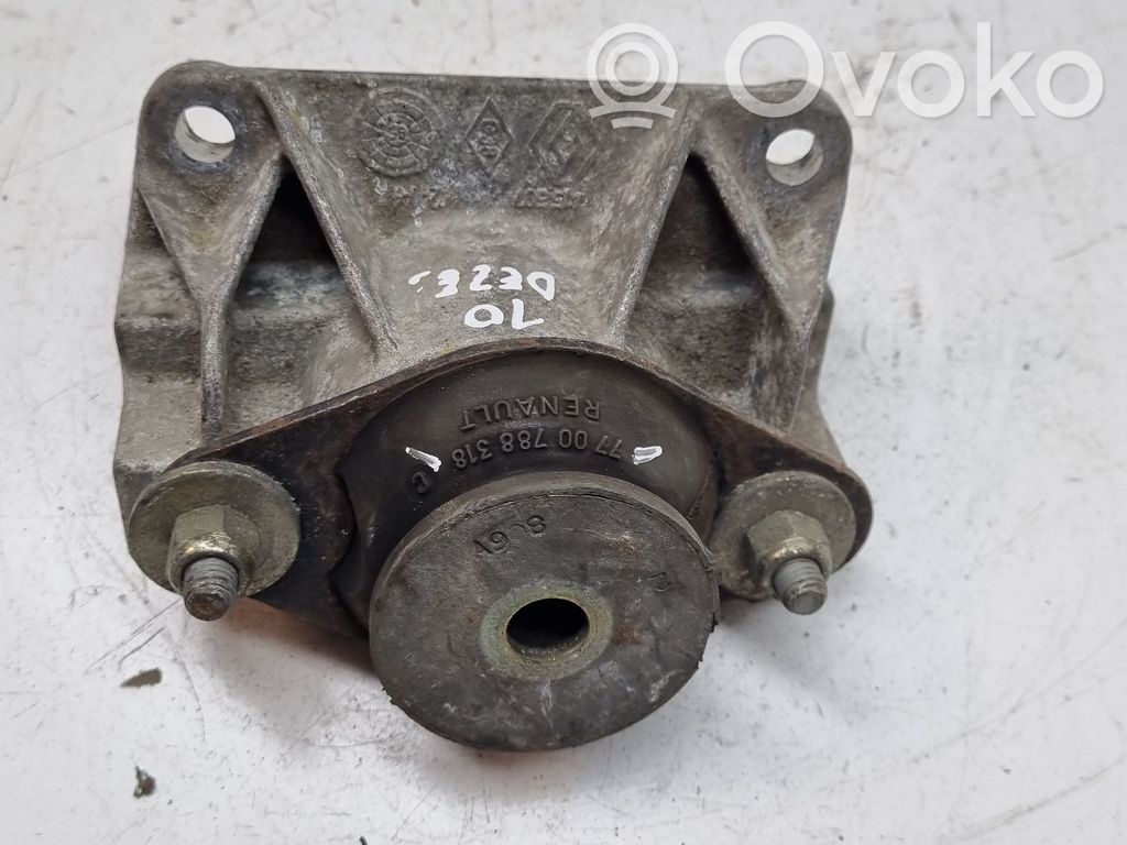 Renault Megane I Gearbox mount 