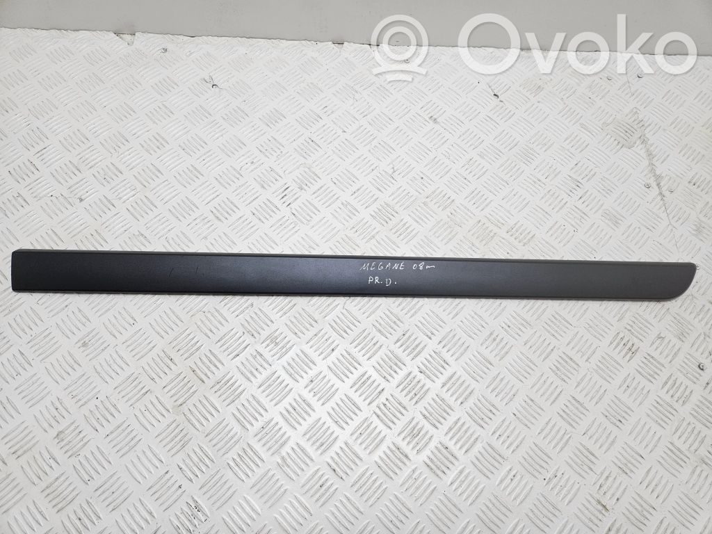 Renault Megane II Front door trim (molding) 