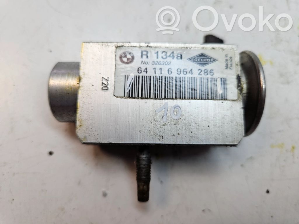 BMW 5 E60 E61 Air conditioning (A/C) expansion valve 