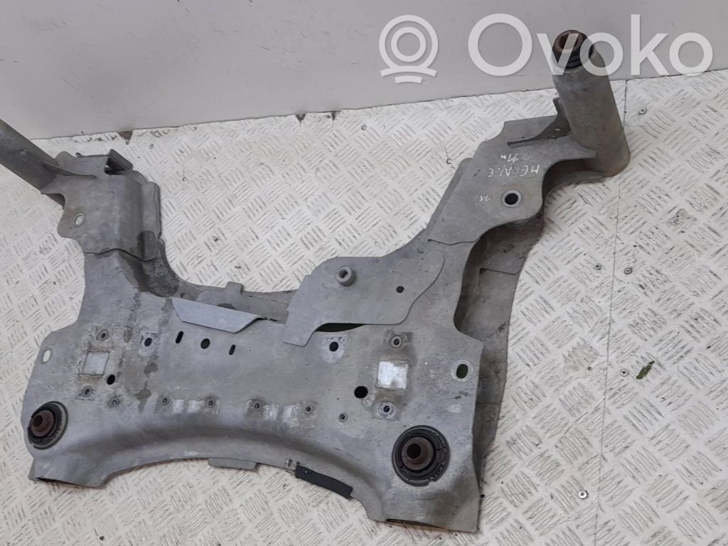 Renault Megane III Bastidor delantero 