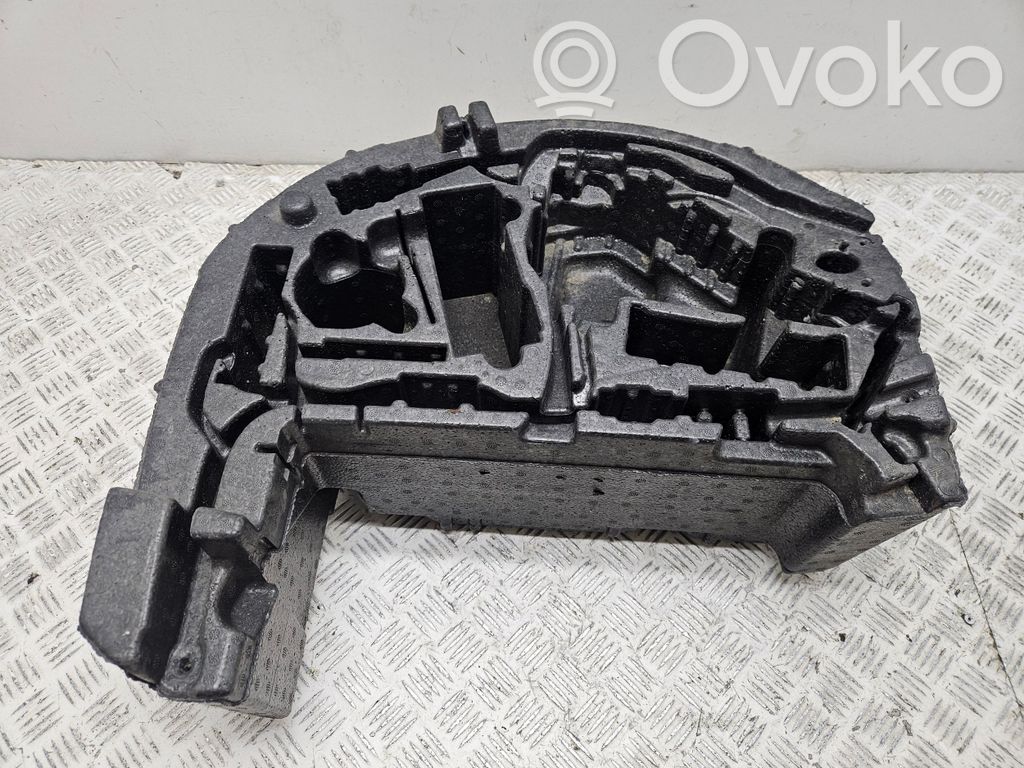 BMW 6 E63 E64 Spare wheel section trim 