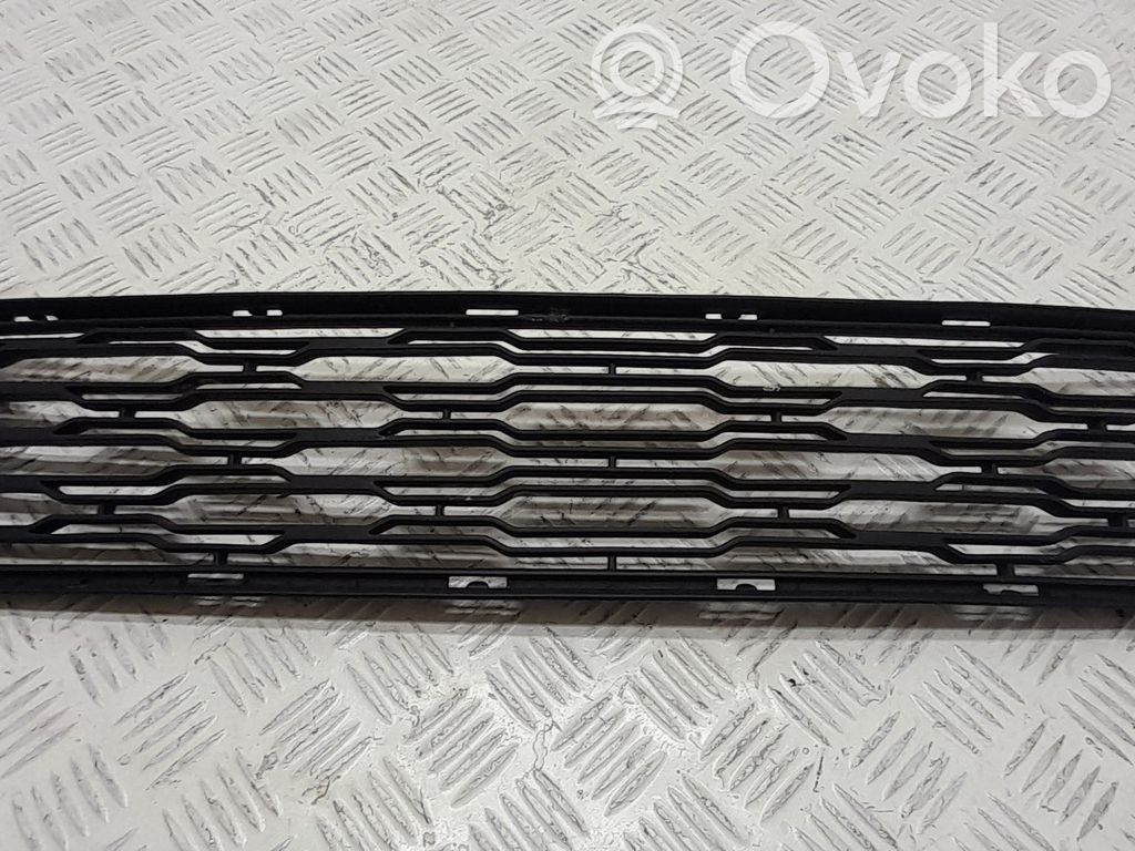 KIA Pro Cee'd I Front bumper lower grill 