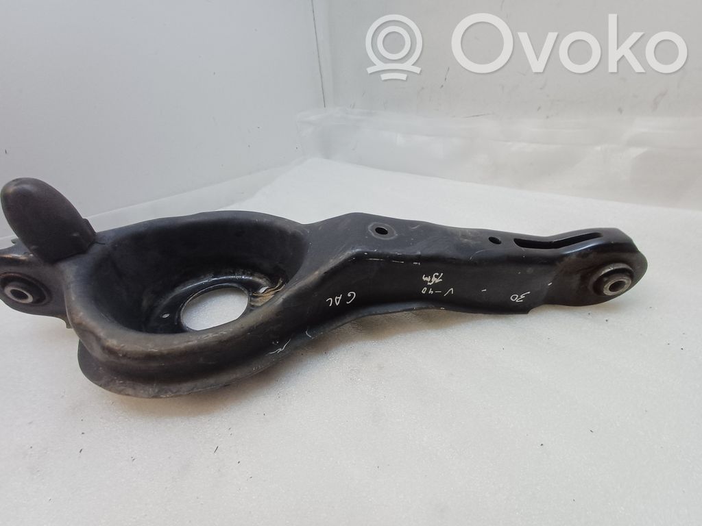 Volvo V40 Cross country Plaukti un sviras 