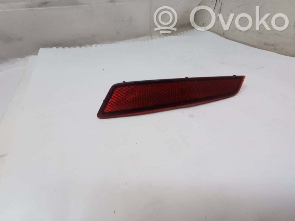 Reflector de faros/luces traseros   82A945105A
