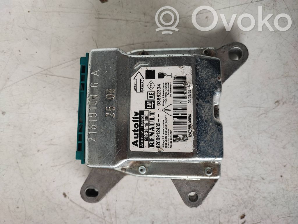 Renault Trafic II (X83) Unitate/modul de comandă airbaguri 