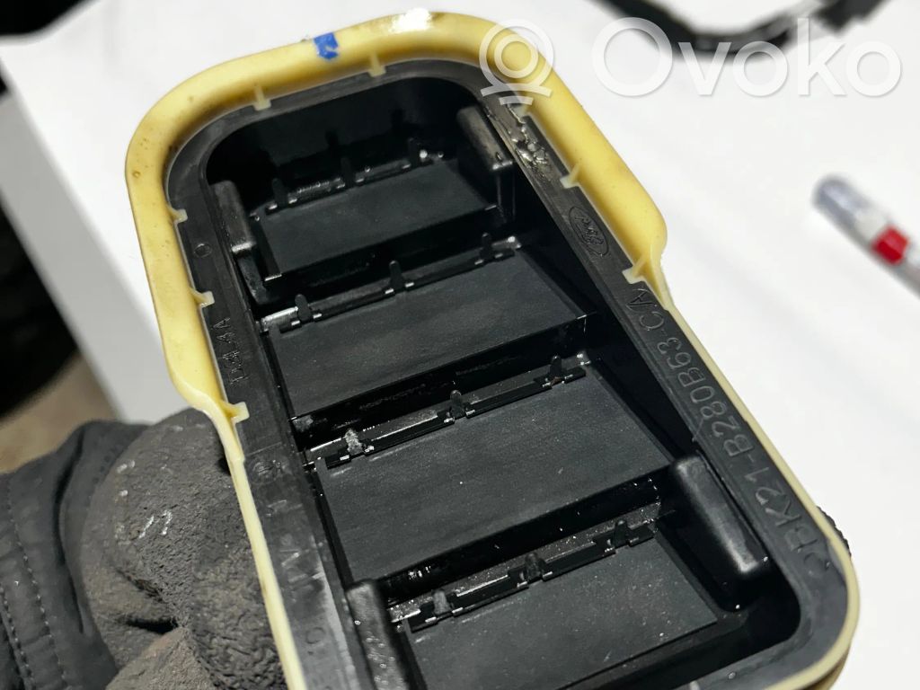 Ventilācijas režģis   BK21B280B63CA