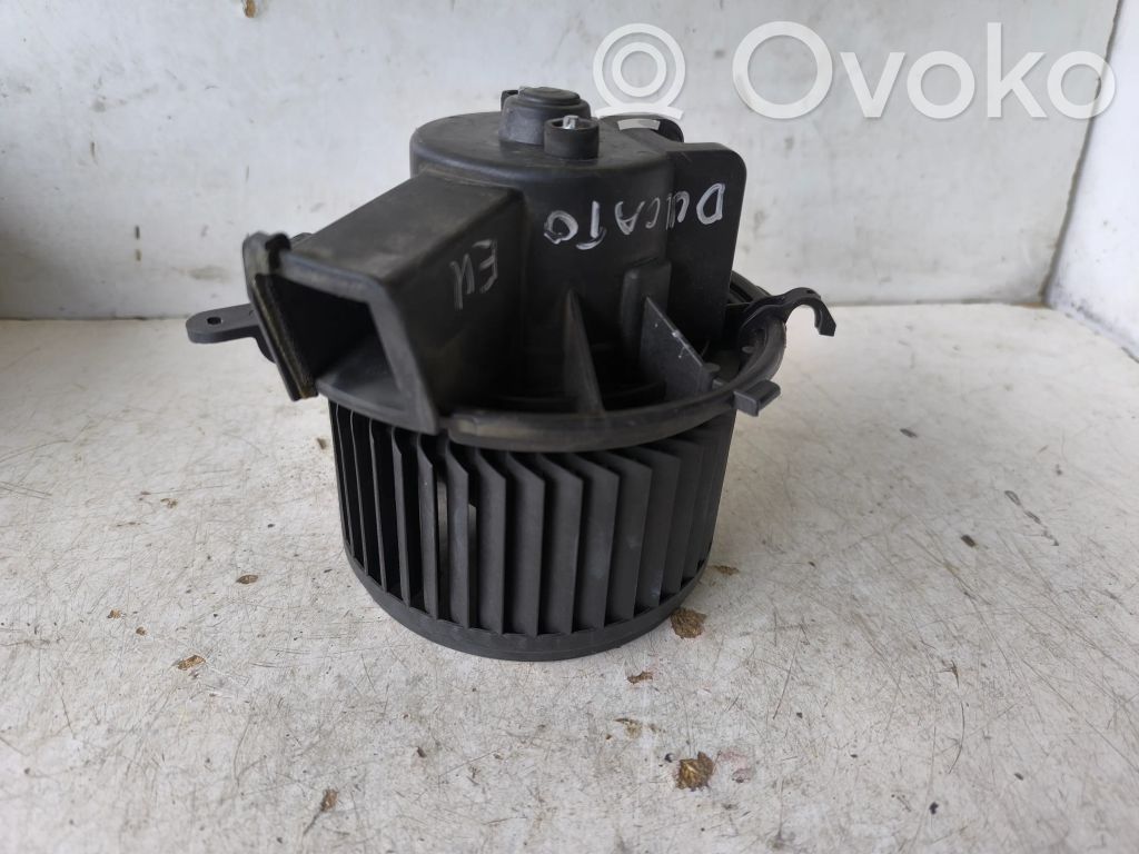 Peugeot Boxer Mazā radiatora ventilators 
