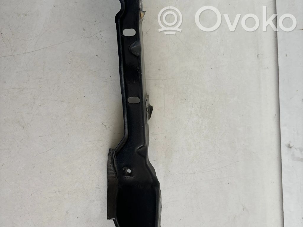 Opel Vivaro Fender mounting bracket 