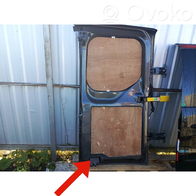 Zamek drzwi tylnych samochodów dostawczych   BK21V431A03AM,01617A