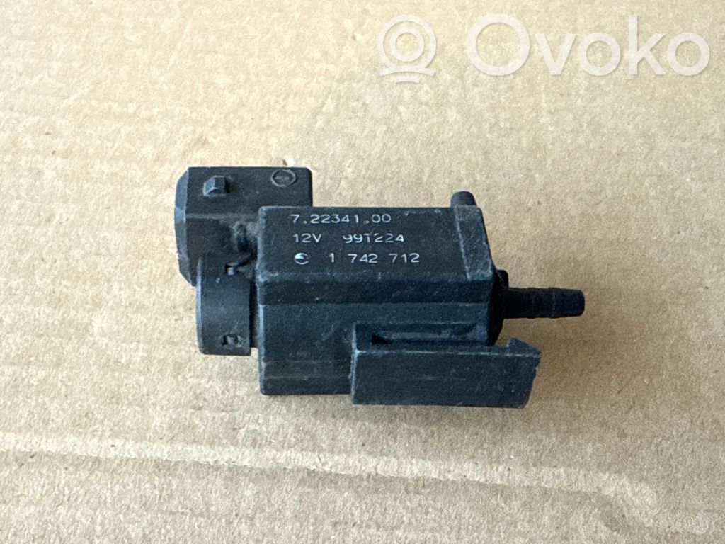 BMW 5 E60 E61 Solenoid supapă turbosuflantă 