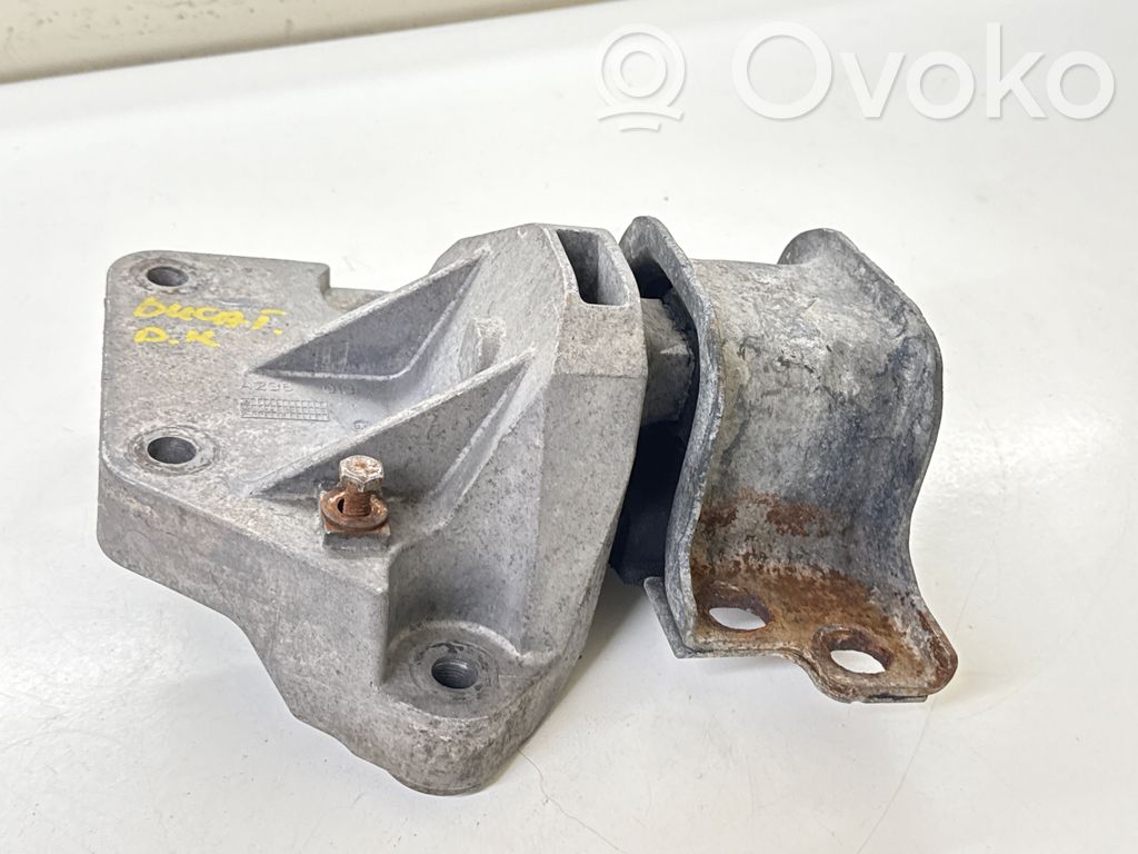 Fiat Ducato Gearbox mounting bracket 