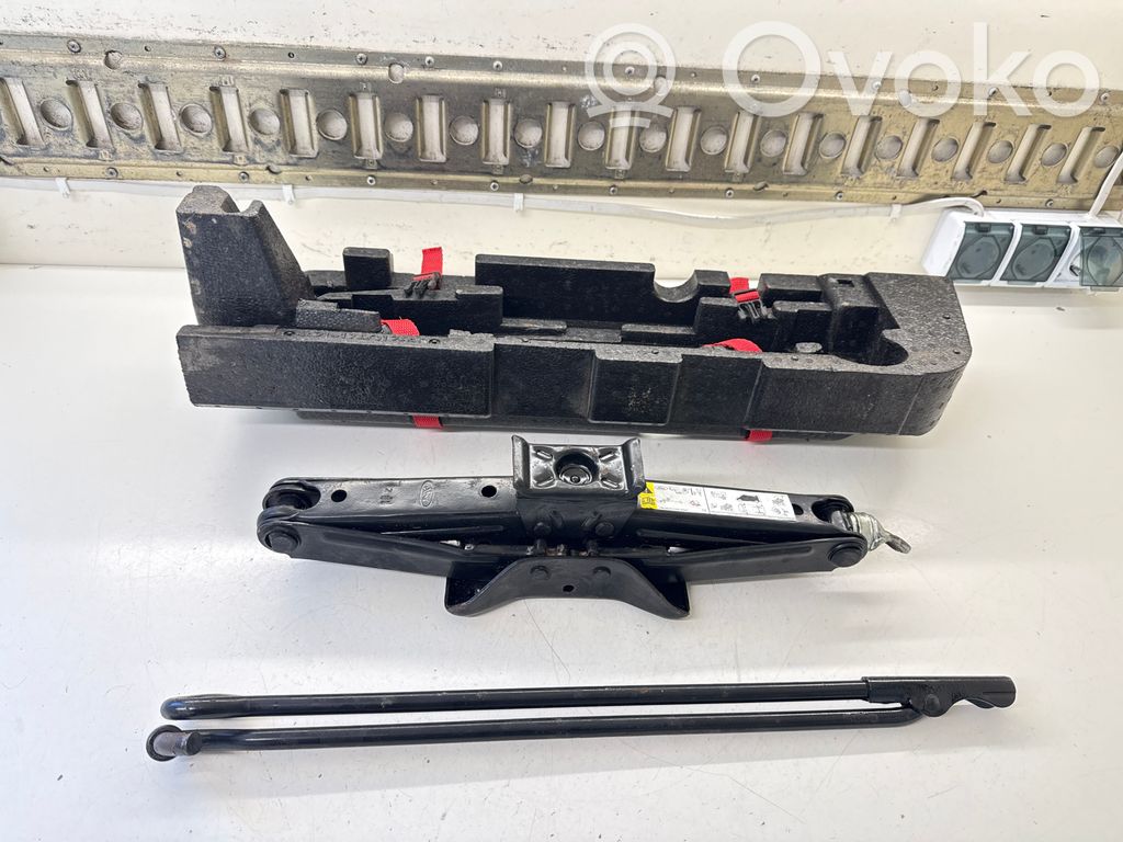 Ford Transit Custom Lift Jack 
