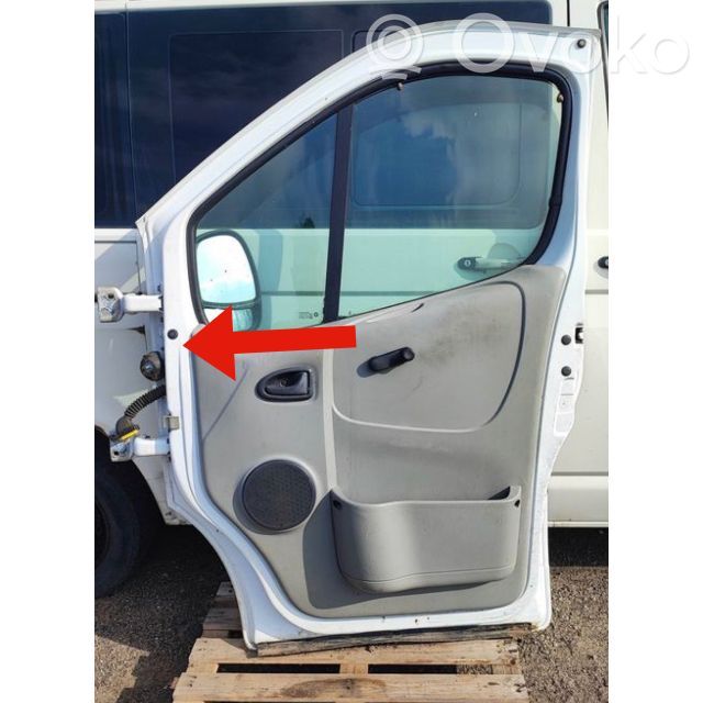 Opel Vivaro Etuoven pidätin 