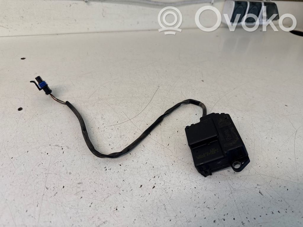 Opel Vivaro Motor/activador trampilla de calefacción 