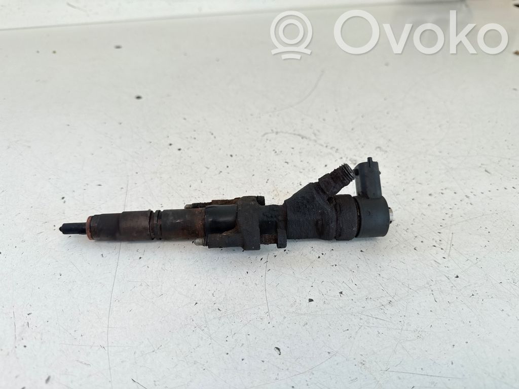 Opel Vivaro Inyector de combustible 