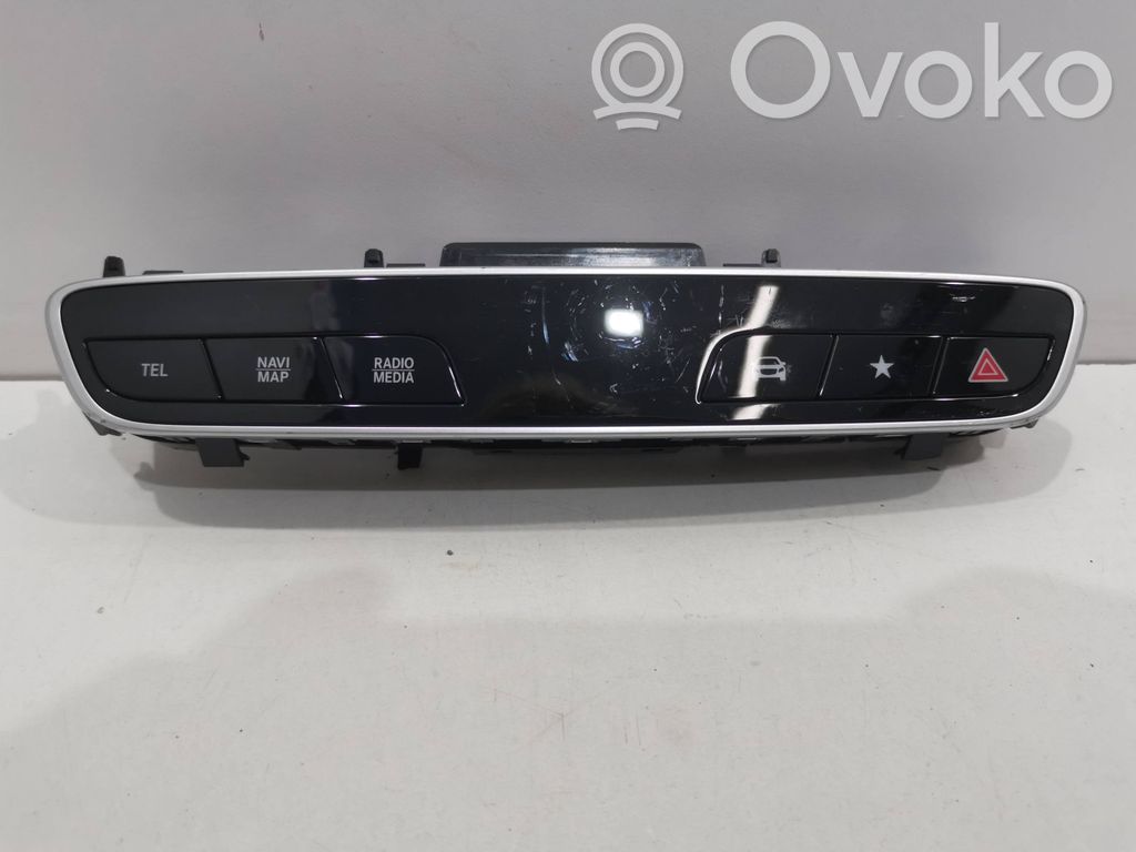 Mercedes-Benz C W205 Interrupteur, commande de frein de stationnement 